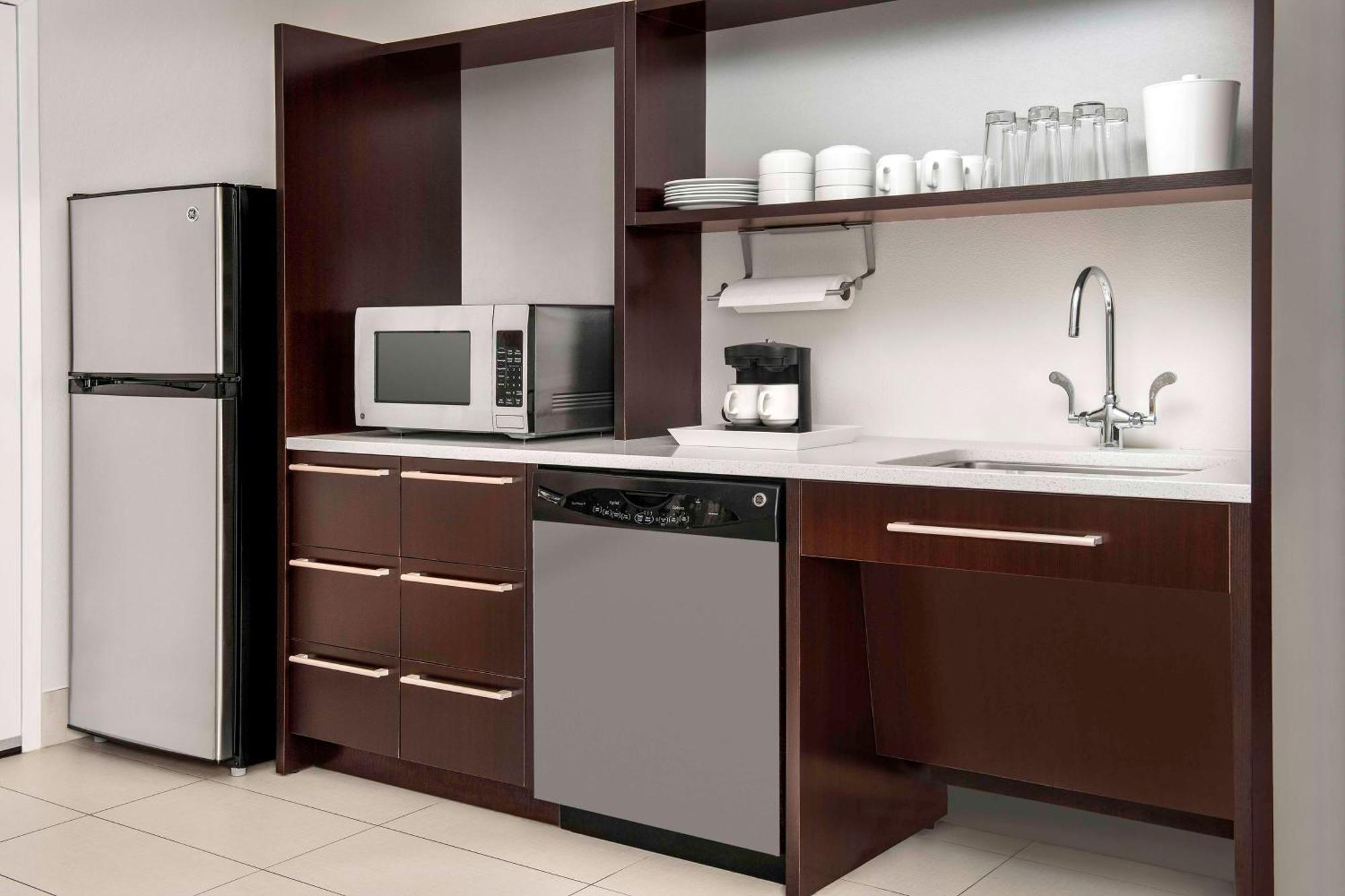 Hotel Home2 By Hilton University / Medical Center 3*